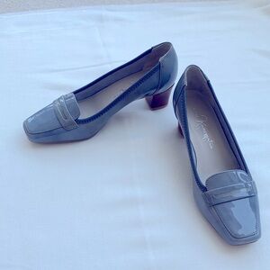 Elegant Gray Women's Loafers